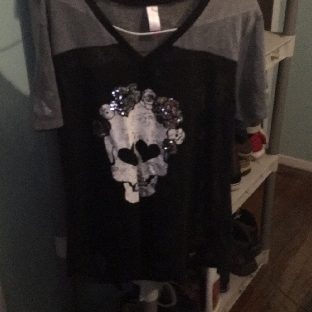 Nice skeleton shirt